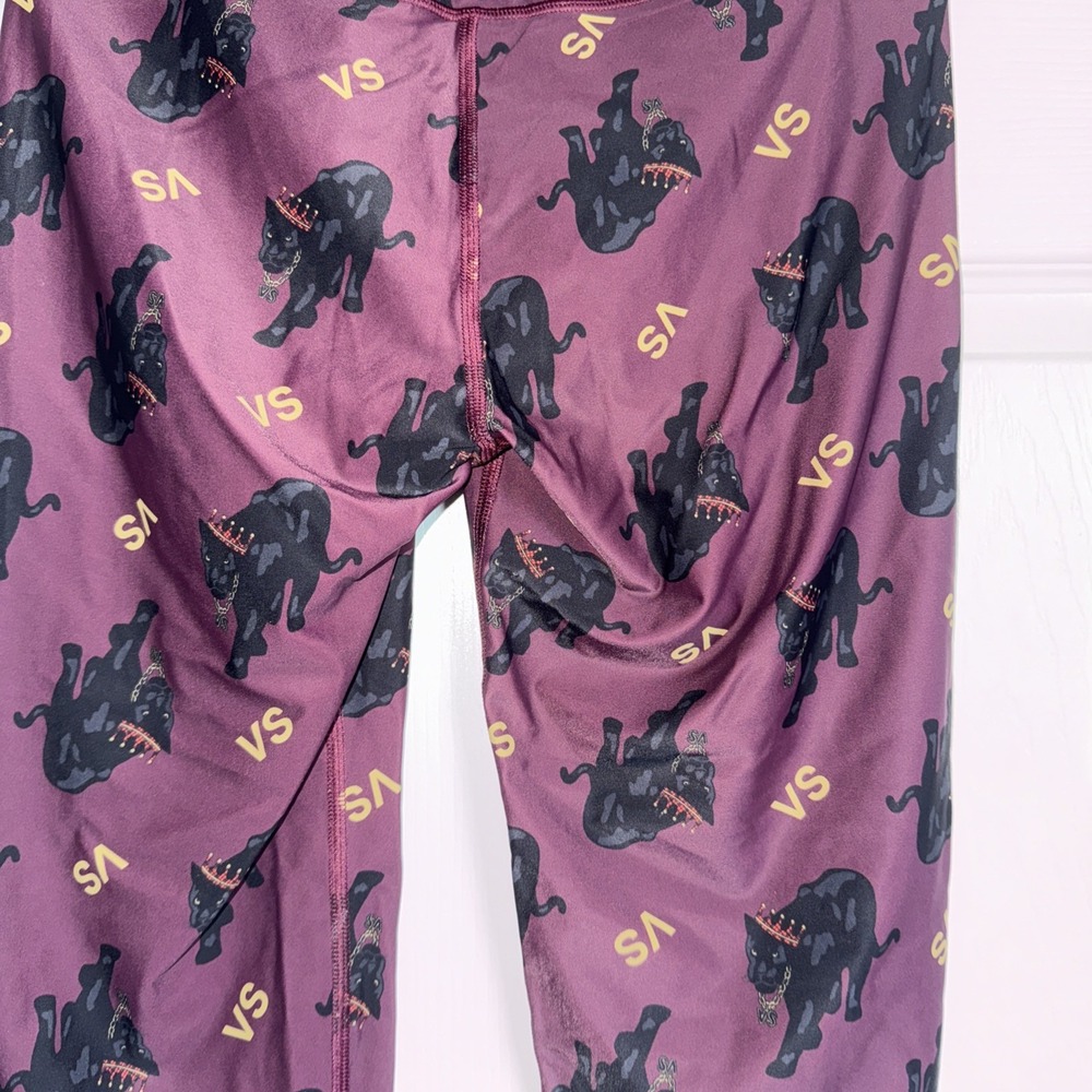 Victoria Sport Panther Print High Rise Leggings Pink Purple Gold Womens M - Picture 9 of 12